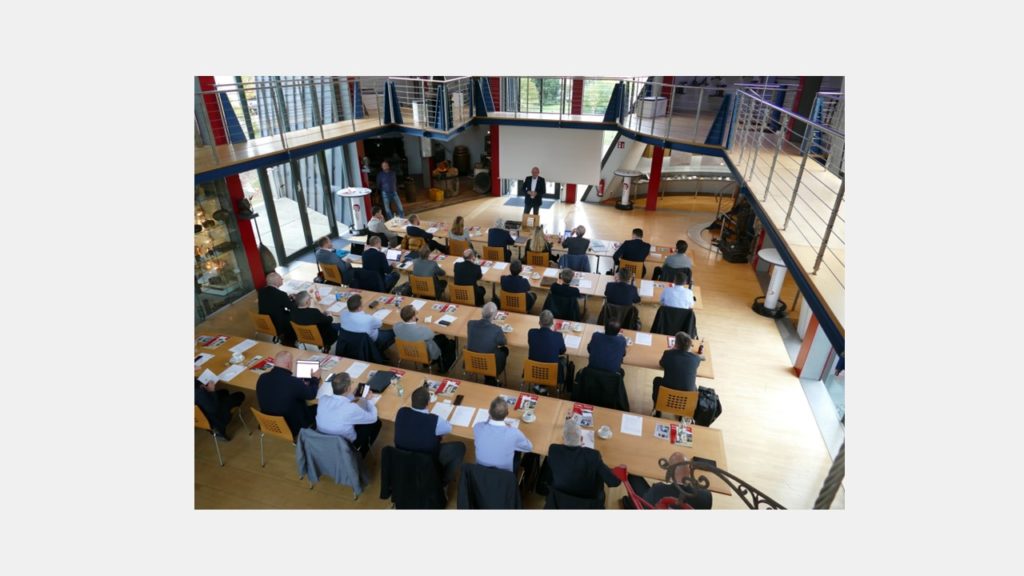 „Das weckt Erinnerungen an meine Ausbildungszeit“ waren die Worte eines Teilnehmers der diesjährigen IFBS-Fachbereichsversammlungen am 03. und 04.November im Europäischen Klempner- und Kupferschmiede-Museum in Karlstadt.